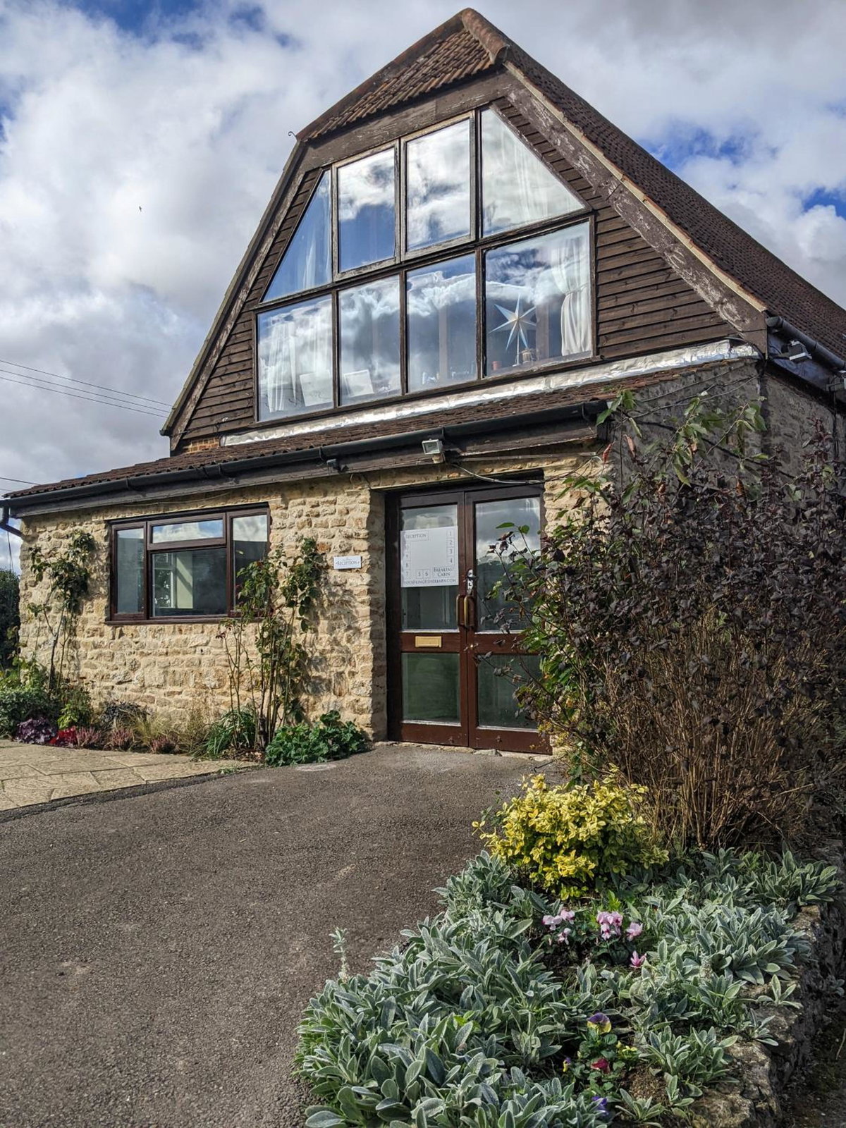 Hotel · Kingfisher Barn, Abingdon