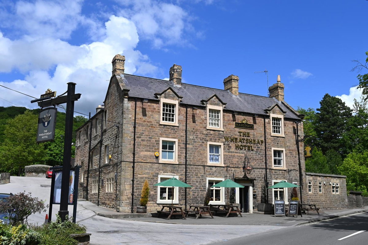 Hotel · Wheatsheaf, Baslow by Marston's Inns, Baslow