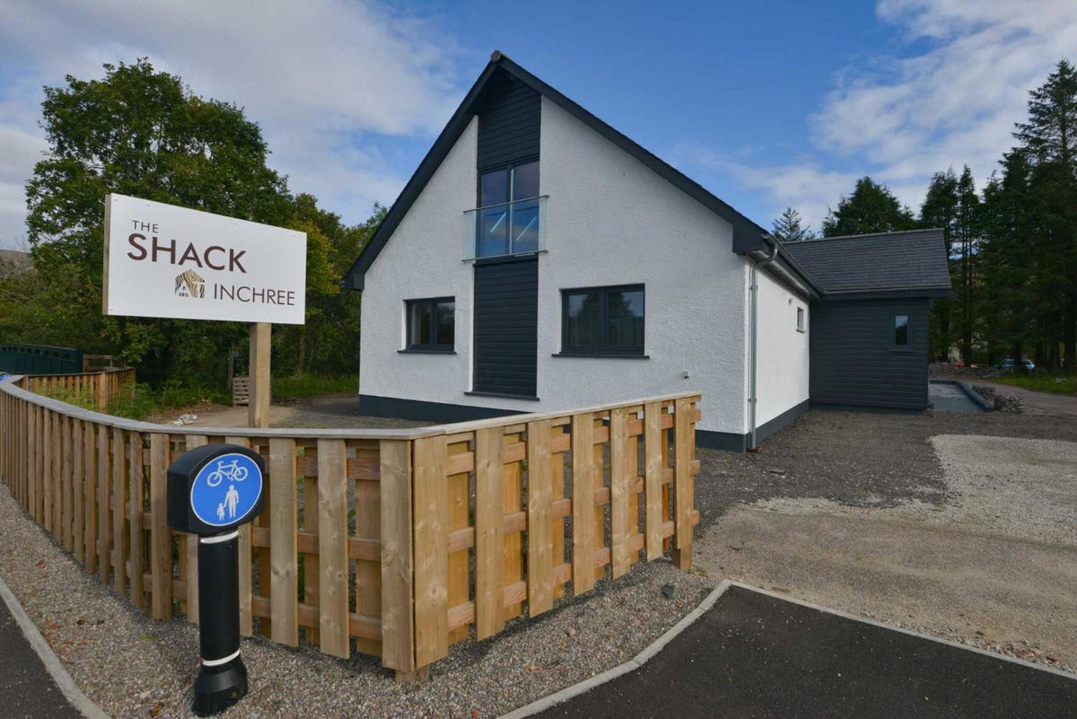 Hotel · The Shack & Pods at Inchree, Corran