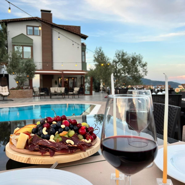 Kazdağlari Zeytuni̇han Buti̇k Otel, Edremit, Turkey