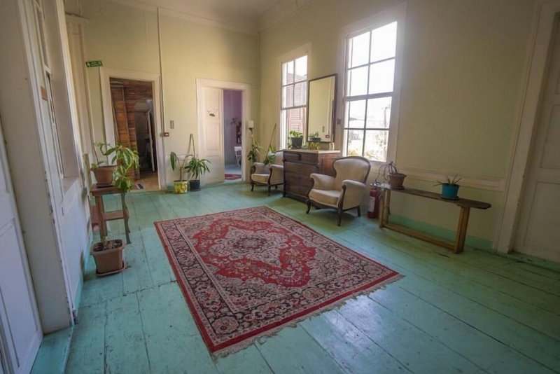 Lotus Garden Hostel, Izmir, Turkey