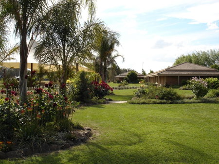 Paradise Lakes Motel Shepparton, Shepparton, Australia