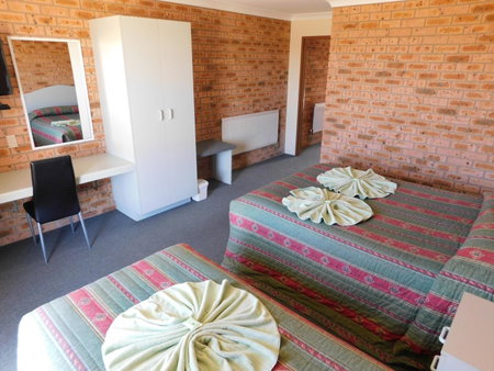 Big Trout Motel, Oberon, Australia