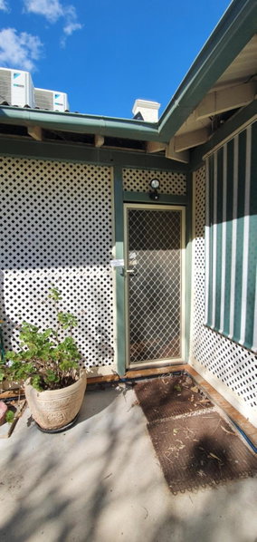 Chinnock B&B, Gilgandra, Australia