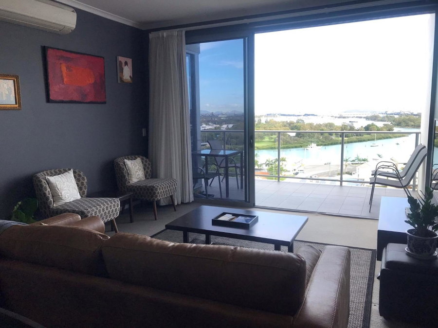 The Perfect Host @ Curtis Apartments, Gladstone, Australia