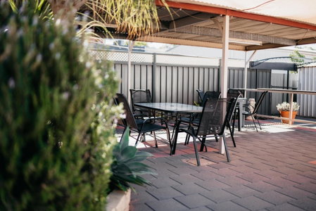 Motel Poinsettia, Port Augusta, Australia