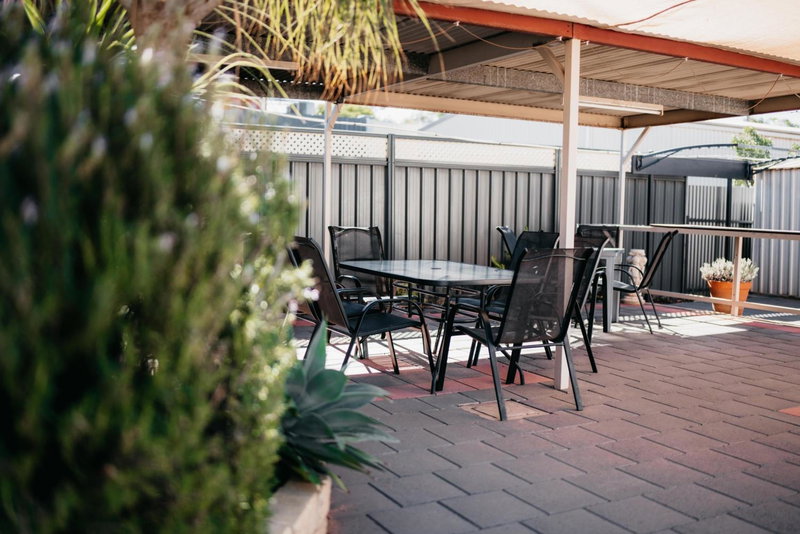 Motel Poinsettia, Port Augusta, Australia