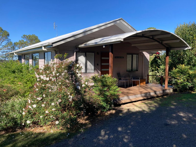 White Cedar Cottage, Booroobin, Australia