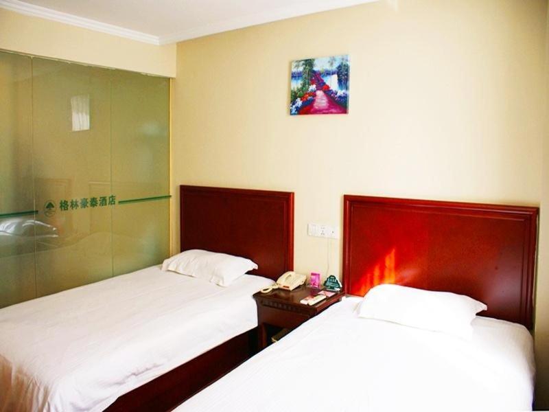 GreenTree Inn Jiangsu Nantong Rugao Ninghai Road Express Hotel, Rugao, China