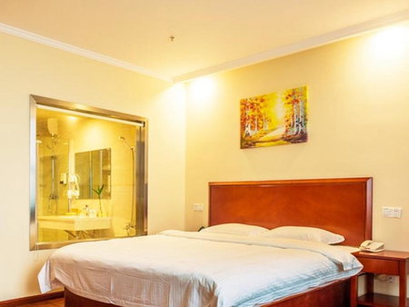 GreenTree Inn JiangSu Wuxi Jiangyin Huashi Avenue Huaxi Village Business Hotel, Wuxi, China