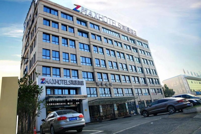 Zmax Nanjing Ningbo Yuyao Fengshan Road, Ningbo, China