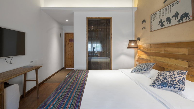 Floral Hotel · Yuexiang Inn Wuzhen, Tongxiang, China