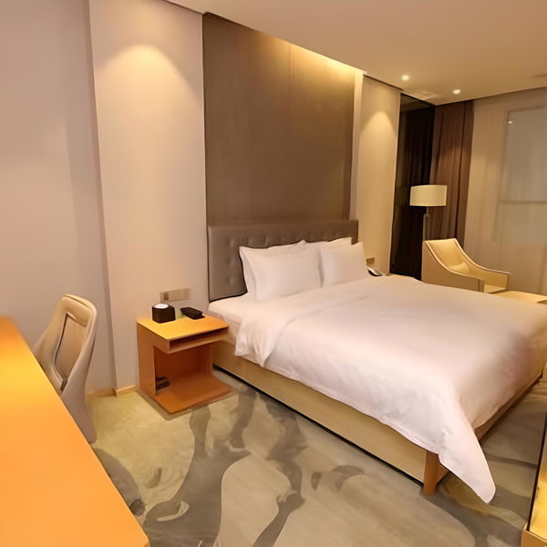 Lavande Hotel, Shenzhen, China