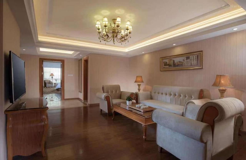 Vienna Hotel Shanwei Chengqu Xingye Road, Shanwei, China