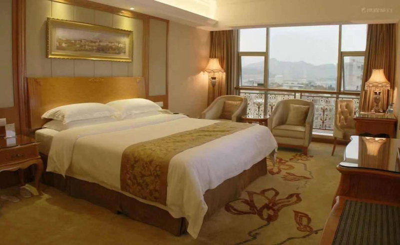 Vienna Hotel Shanwei Chengqu Xingye Road, Shanwei, China