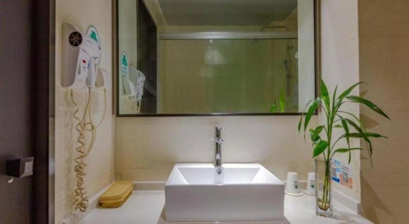 GreenTree Inn Jiangsu Taizhou Taixin Wenchang Road Business Hotel, Taixing, China