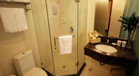 GreenTree Inn Bengbu Huaihe Walking Street, Bengbu, China