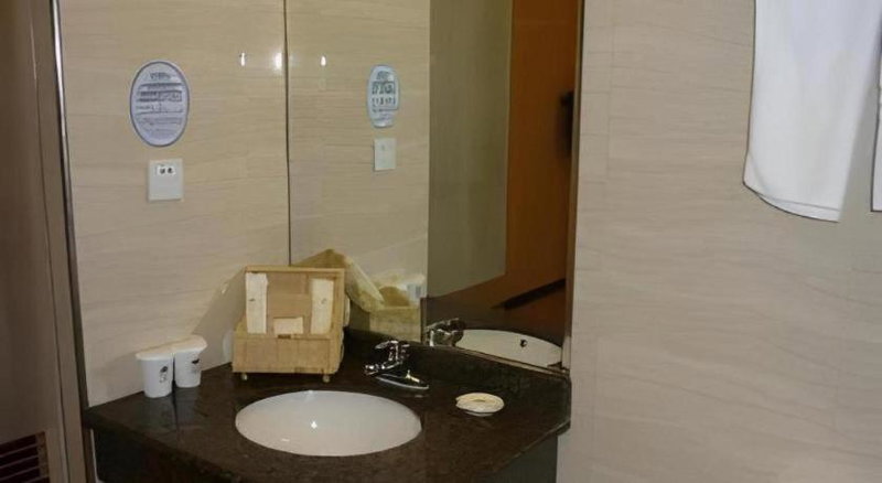 GreenTree Inn Bengbu Huaihe Walking Street, Bengbu, China