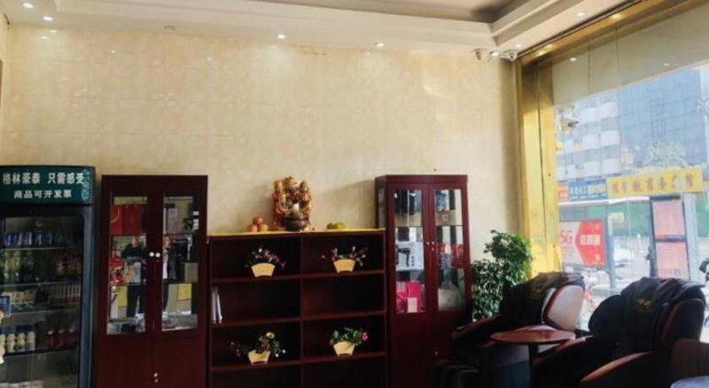 GreenTree Inn Heze Mudan Road Bus Terminal Station Express Hotel, Heze, China