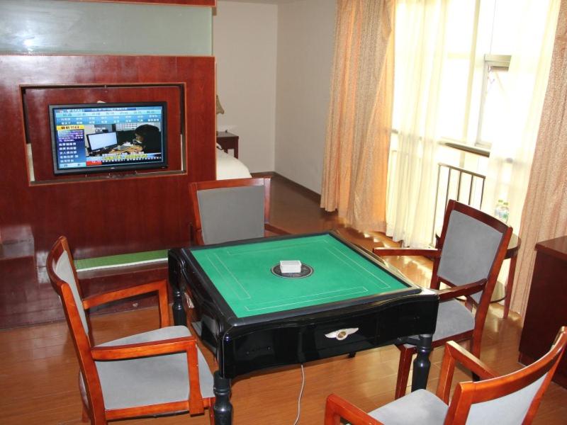 GreenTree Inn Jiangsu Suqian Suyu District Education Bureau Express Hotel, Suqian, China