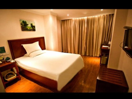 GreenTree Inn Lianyungang Guanyun Wenzhou Shangmaocheng Express Hotel, Lianyungang, China