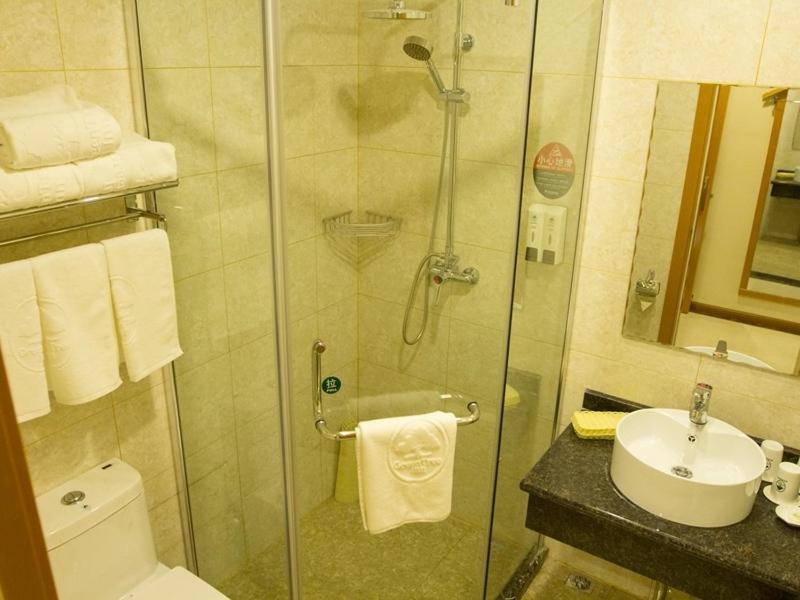 GreenTree HeBei TangShan Nanhu Lake Express Hotel, Tangshan, China