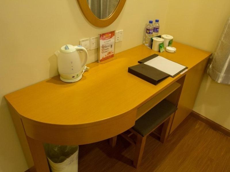 GreenTree HeBei TangShan Nanhu Lake Express Hotel, Tangshan, China