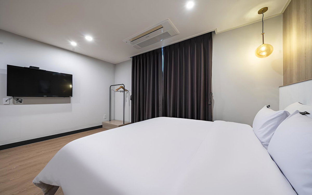 Hotel · Mars Bonito, Hwaseong