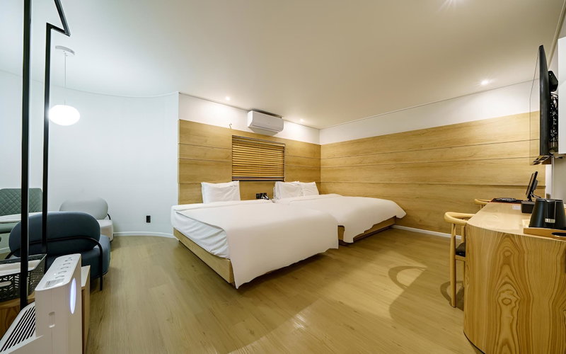 Gimhae Samgye Hotel Next, Gimhae, South Korea