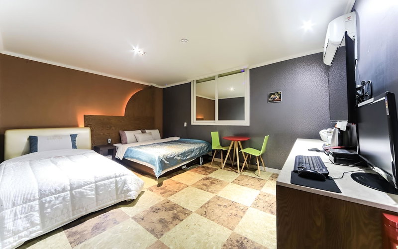 Busan Gupo Cats, Busan, South Korea