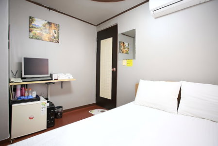 Konkuk University Stay, Seoul, South Korea