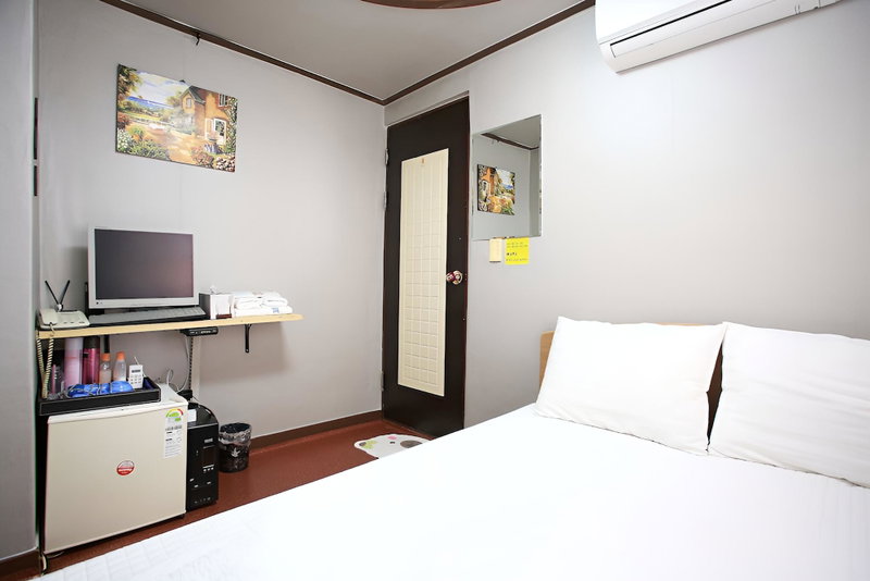 Konkuk University Stay, Seoul, South Korea