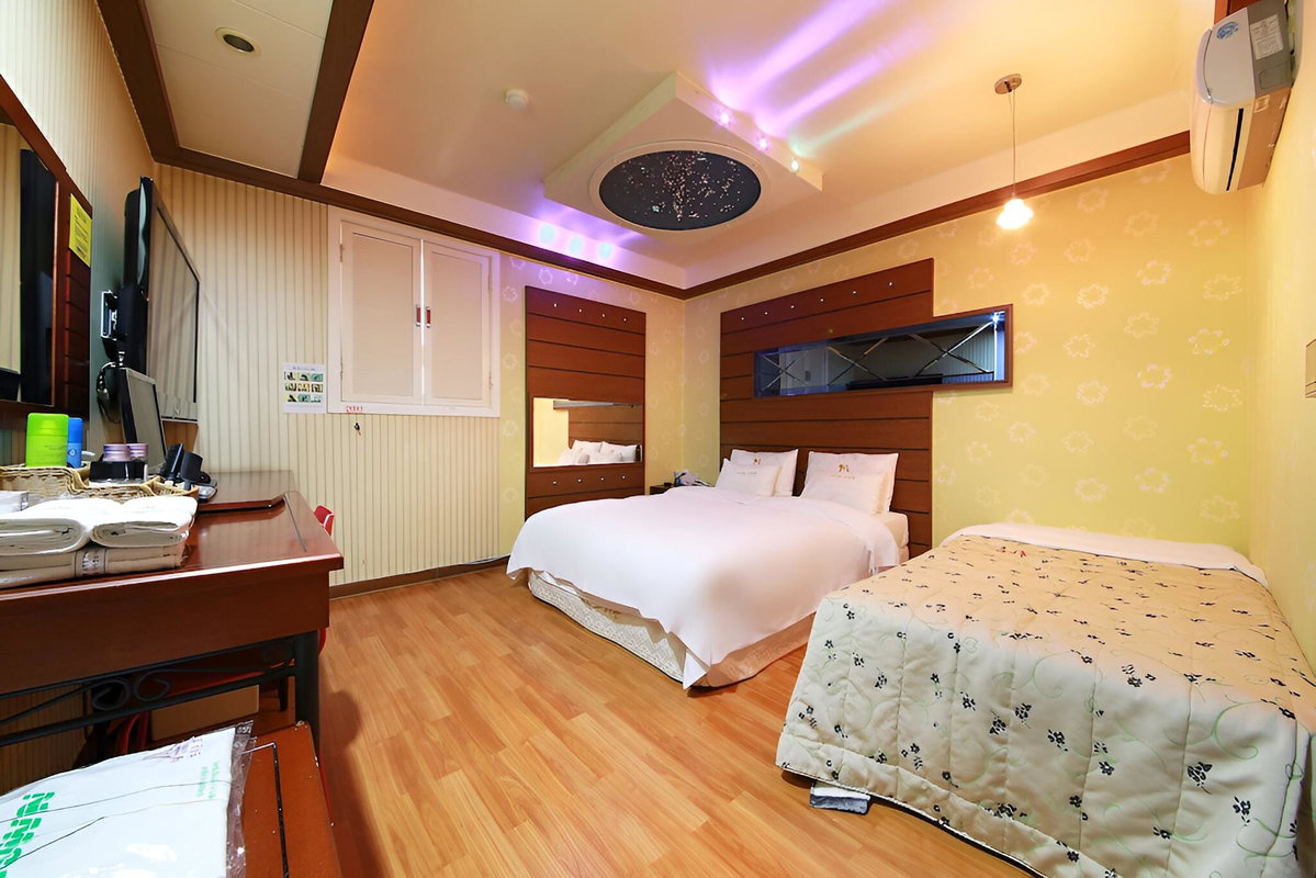 Hotel · Gimpo Freezone, Gimpo
