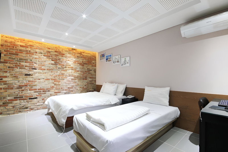 Jeonju Junghwasandong Foret Hotel, Jeonju, South Korea
