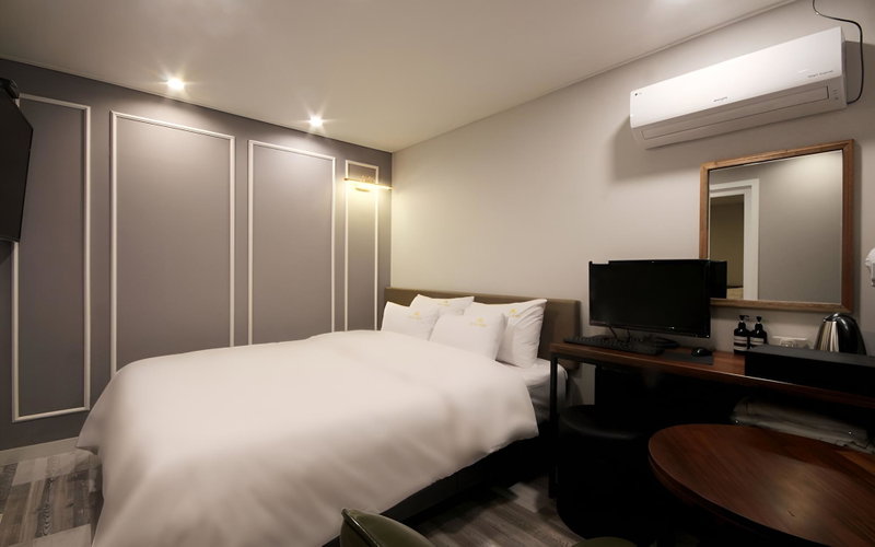 Louis Hotel Busan Beomildong, Busan, South Korea