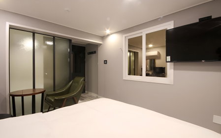Louis Hotel Busan Beomildong, Busan, South Korea