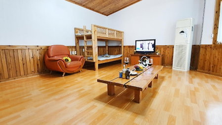 Jeju Parkvillade Pension, Jeju City, South Korea
