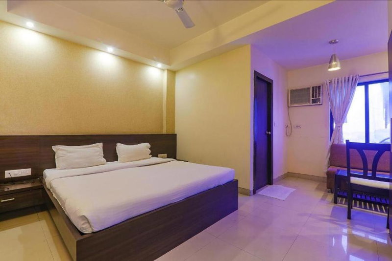 Shelter Hotel, Lucknow, India