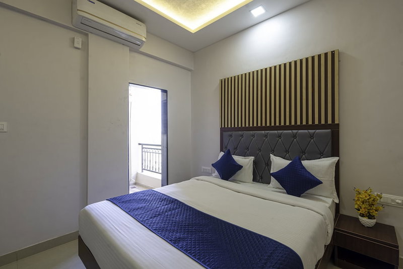 StayBird Divine Suites Business Hotel, Pune, India
