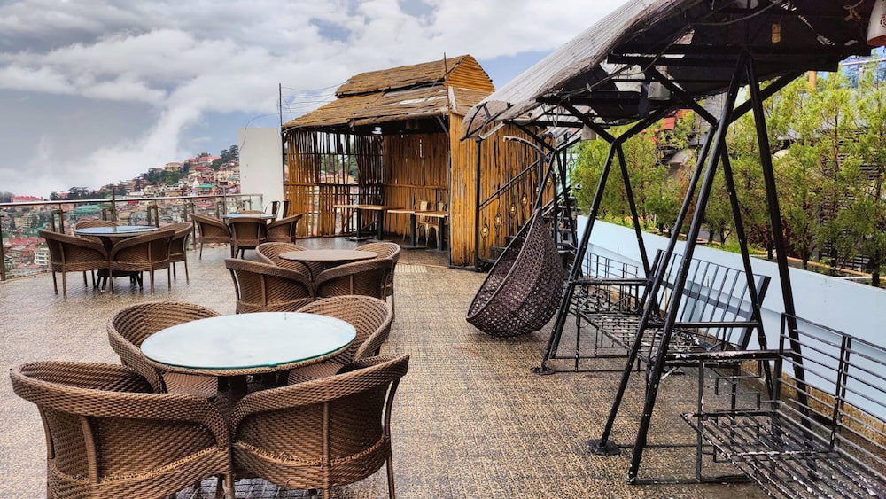 The Bridge View Premium - by Empire Estate, India