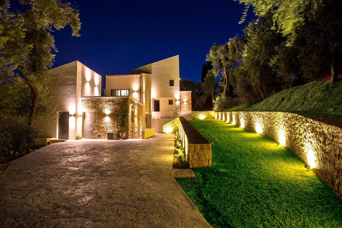 Golden Bay Suites & Maisonettes, Greece