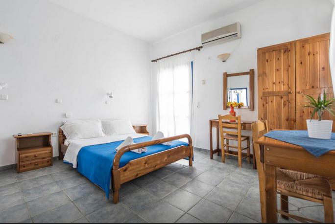 Sea Wave Hotel, Perissa, Greece
