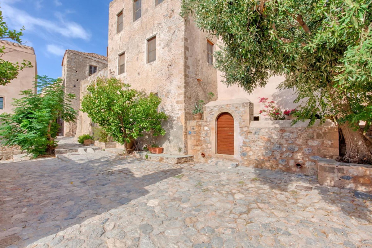 Dorovinis Monemvasia Castlehouses, Greece