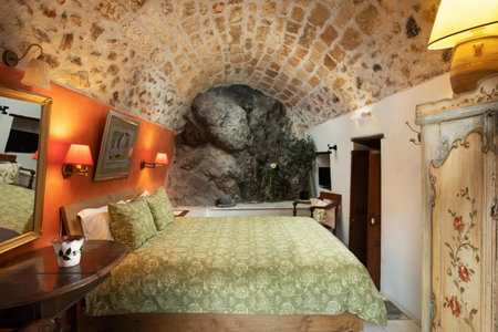 Dorovinis Monemvasia Castlehouses, Monemvasia, Greece