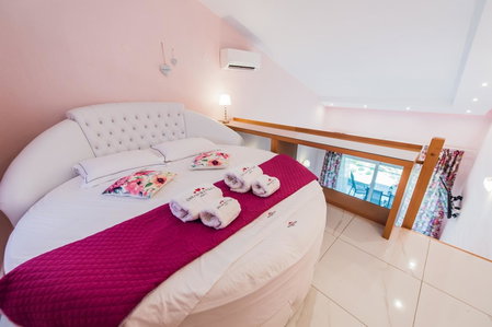 Dream Boutique Apartments, Nikiti, Greece