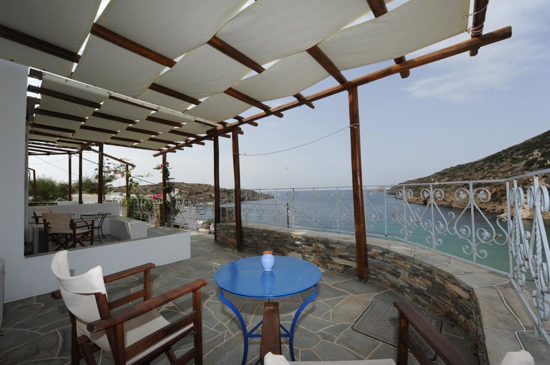 Thalatta, Faros, Greece