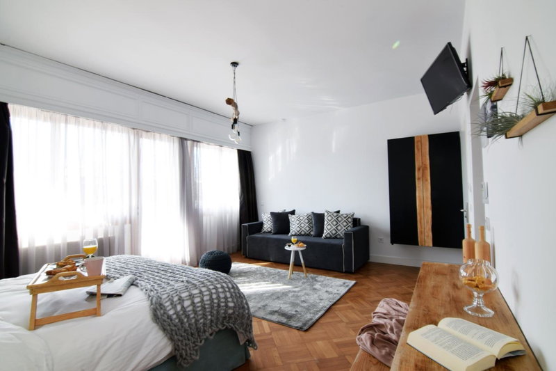 Grey Studios by Skg Apartments, Thessaloniki, Greece