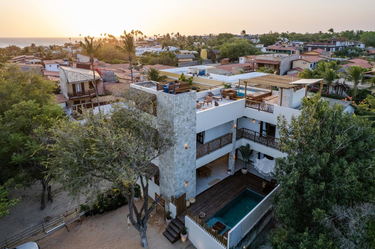 Villa Odara, Brazil
