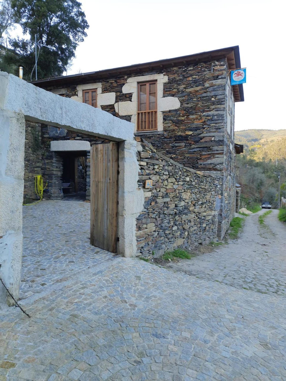 O Chouzal, Portugal
