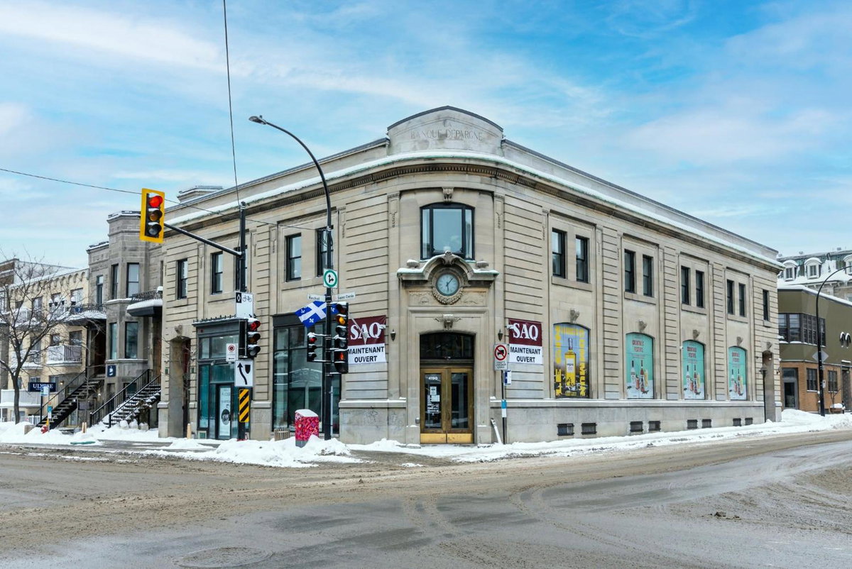 Wonderful New Studio close to Mount Royal By Den Stays, Canada